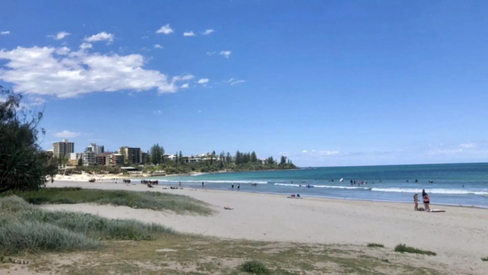 Daire #11 Dulkara, No Roads To Cross To Kings Beach! Caloundra